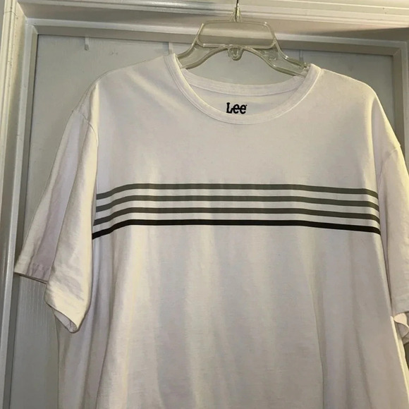 Lee Short Sleeve White Tee - Picture 2 of 7